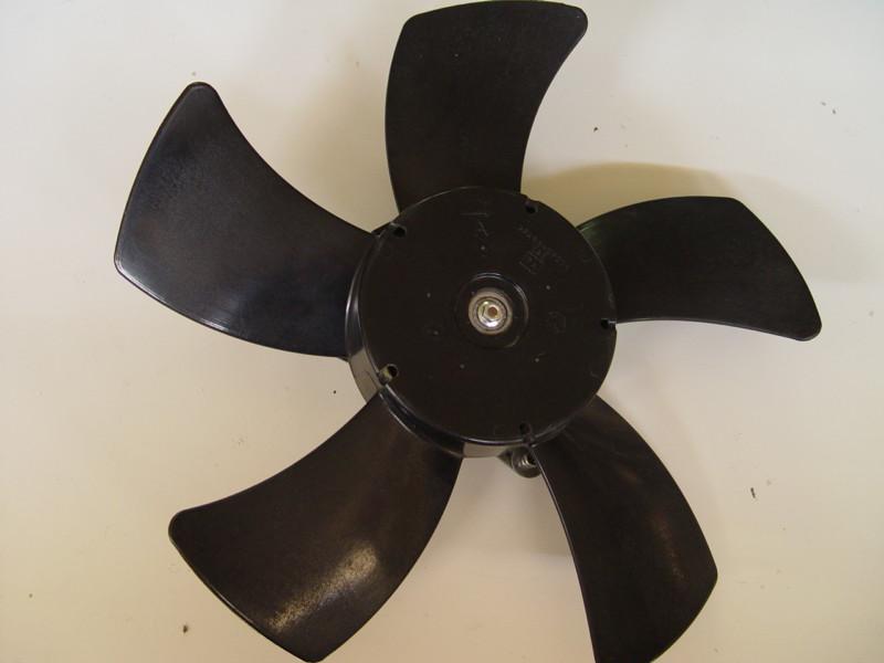 Nissan 350z  2006-2007 convertible fan blade with motor 