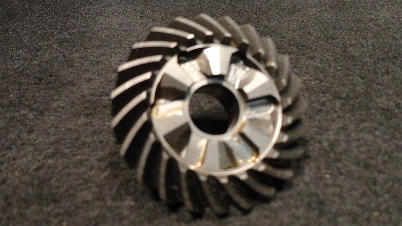 Forward gear #43-46372 mercury 1970 50hp boat outdrive/lower unit part