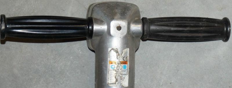 Ingersoll-Rand IR313A Heavy-Duty Air Angle Sander 7in Pad 5000rpm, US $79.99, image 2