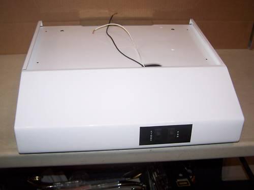 *rv 12 volt 20" white range hood ( new )