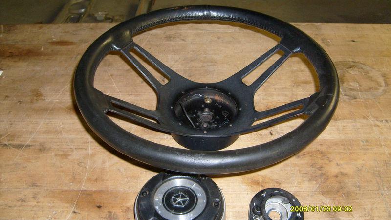 [mopar] steering wheel