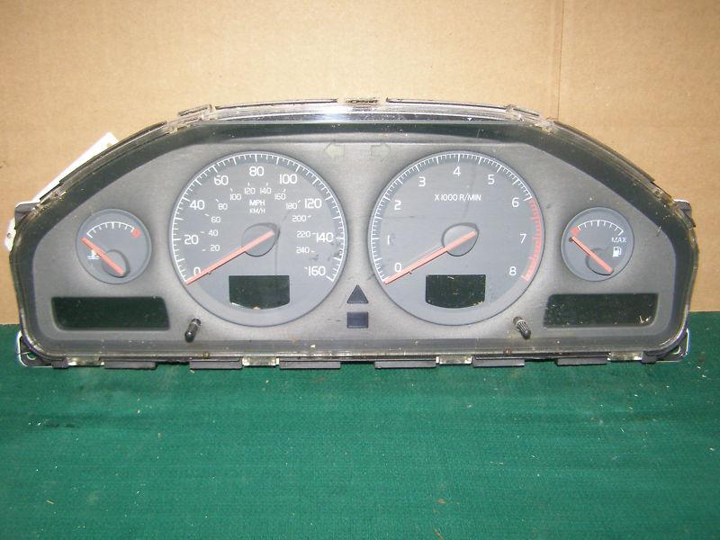 1999 2000 volvo s80 speedometer cluster   