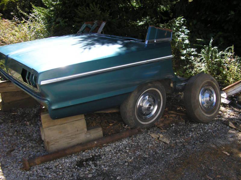 Mopar 1966 plymouth fury rear clip 4 door car