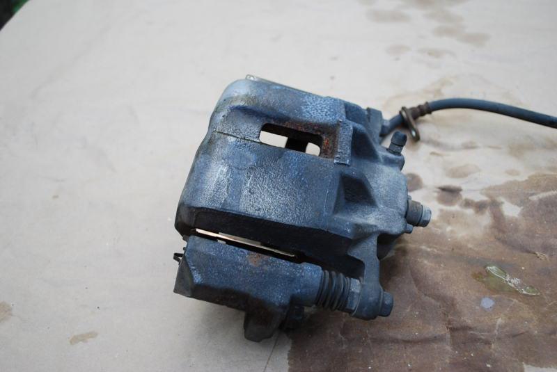 99-02 2001 2000  acura tl 3.2tl left front driver side wheel brake caliper oem 