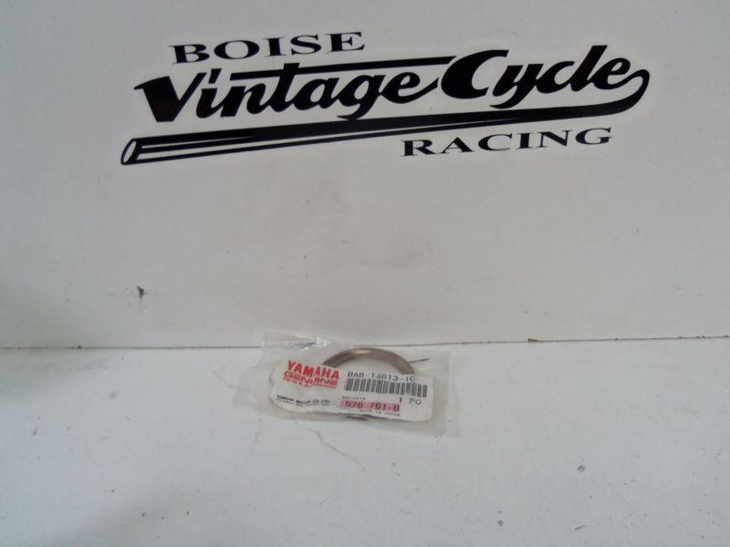 Yamaha n.o.s 8ab-14613-10-00 gasket,exhaust pipe v-max 500/600 1996-97