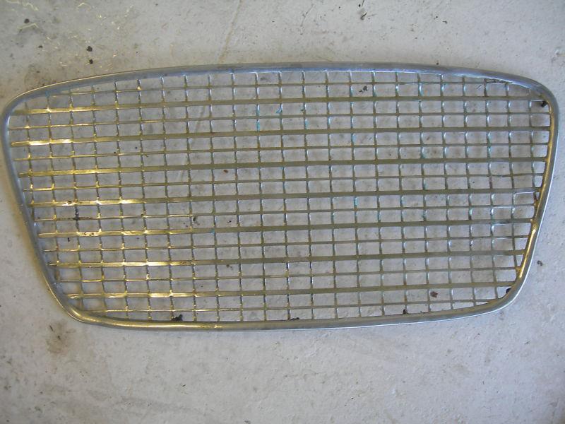 Late 1950's - 1960's studebaker hawk or lark grille ( later model grill ) ratrod