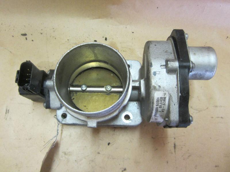 Used throttle body 9w7e-ca ford lincoln mercury 2004-2011