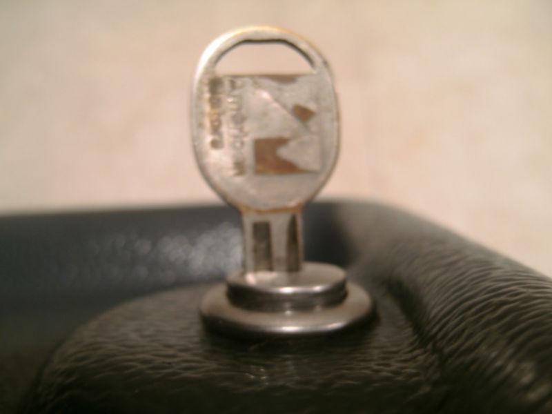 AMC OEM Jeep CJ RARE SLATE BLUE ORIGINAL LOCK AMC/JEEP KEY MINT !, US $399.00, image 9