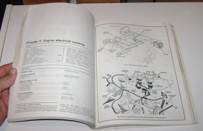 Dodge Pick-Ups Owners Workshop Manual 1974 thru 1984 Haynes, US $10.00, image 2