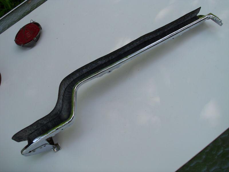 1971 ford lincon? rear bumper closeout trim nice