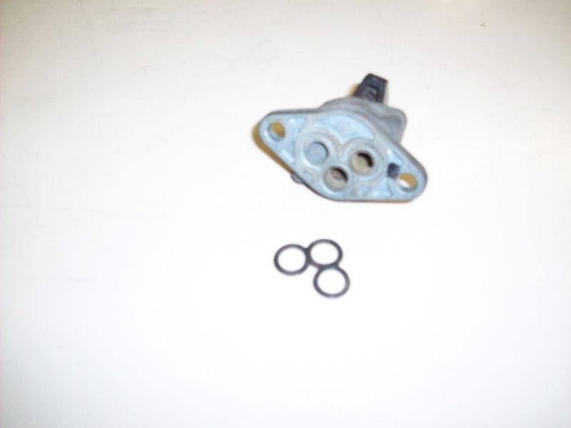 1986 HONDA VT1100 GAS TANK PET COCK OEM, US $38.00, image 3