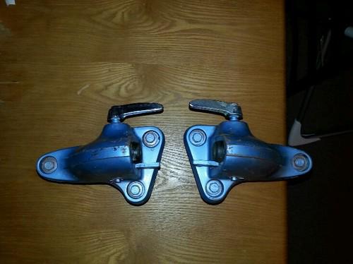 73-87 chevy suburban blazer rear seat latch pr