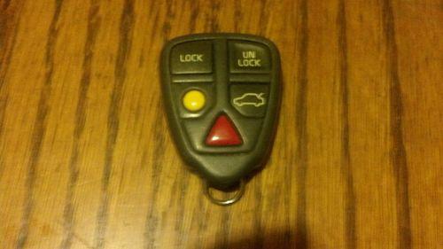 99-03  volvo  v70,s80 & more keyless remote    9459368