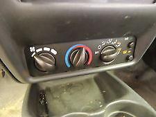 2003-2005 cavalier temp control. oem.