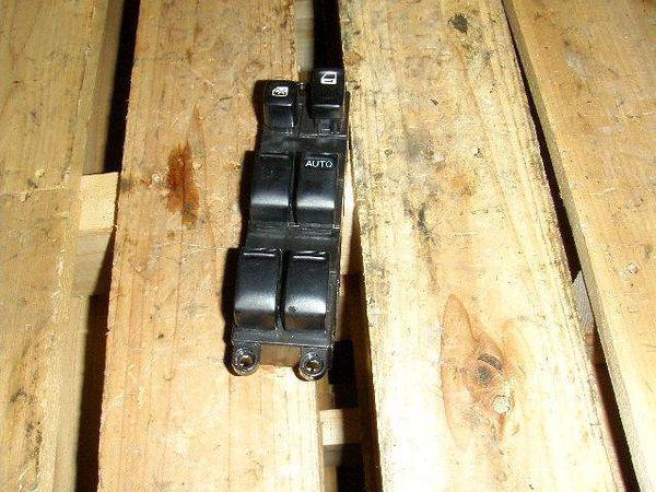 Nissan laurel 1997 power window switch [2061900]