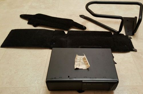 Mistubishi 3000gt factory trunk mounted 10 disc cd changer oem #a996rc1x01