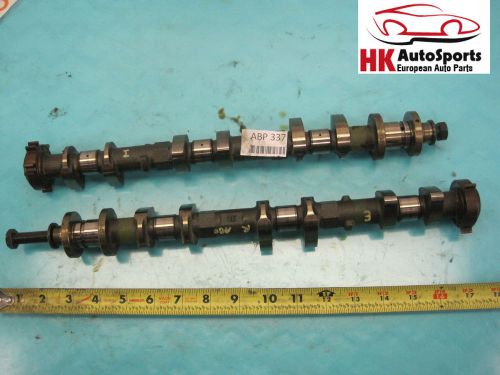 Infiniti g35 nissan 350z right side intake &amp; exhaust camshaft cam shaft pair oem