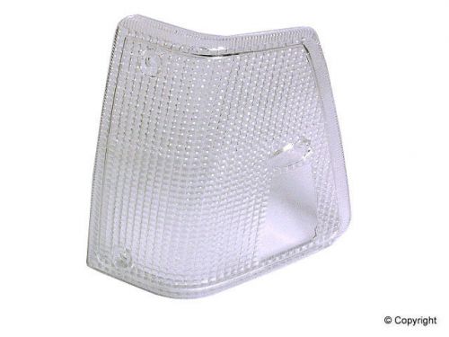 Turn signal light lens- genuine volvo parking light lens left  1312624e