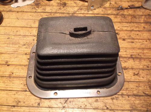 Mopar e 70-74 b 71-72 body manual trans 4 speed pistol grip shifter boot 3467770