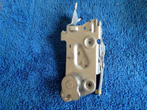 Early porsche 911 driver door latch