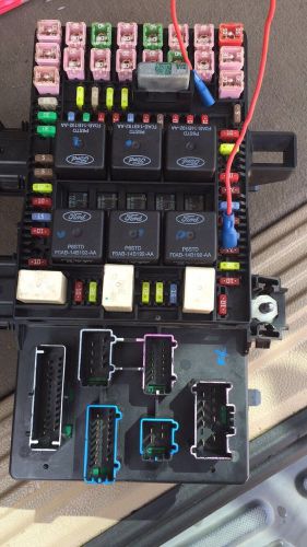 2003-2006 ford expedition fuse box