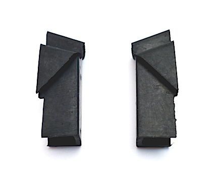 Alfa romeo gt gtv bertone vent window frame top rubbers