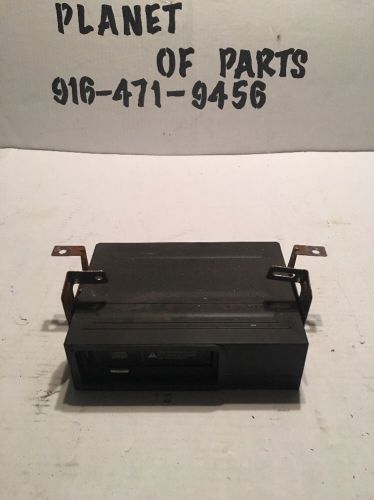 2000-2002 jaguar s-type 6-disk cd changer oem