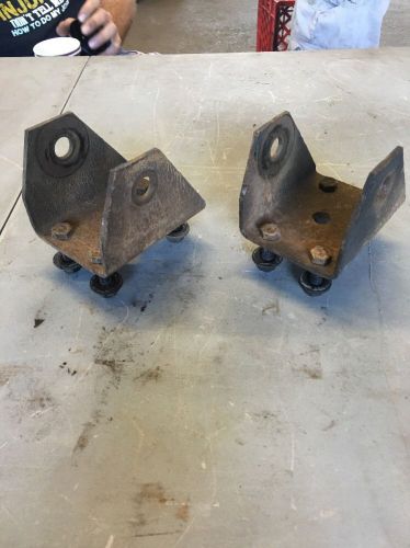 B body spring perches