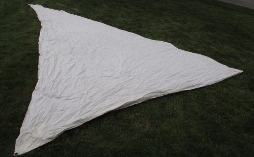 Genoa jib fore sail boat sailboat yacht dinghy sheets halyard vivacity alacrity