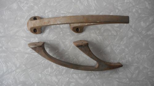 Pair metal antique ladder or barn brackets boat cleats ?