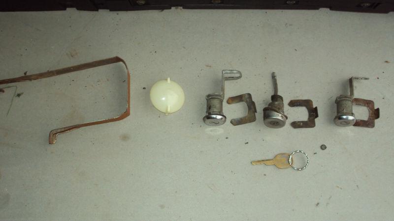 1973 1981 Camaro Lower Dash Assembly With Glove Box Door And Vent Z28 RS LT, US $75.00, image 5