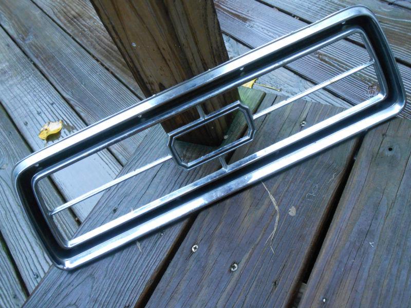 1973 FORD THUNDERBIRD TAIL LIGHT LENS W/BEZEL . , US $34.99, image 5