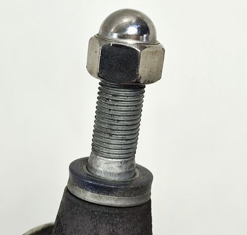 687-44555-00-94 MOUNT DAMPER, LOWER SIDE, 90109-12261-00 BOLT Yamaha 55-90HP, US $20.00, image 7