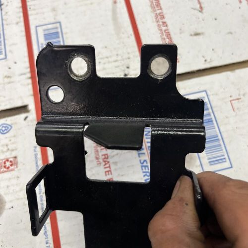 Mercruiser sterndrive gear oil reserve tank bracket, US $44.60, image 3