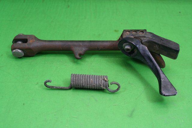 1986 honda gl 1200 goldwing frame kickstand gl1200