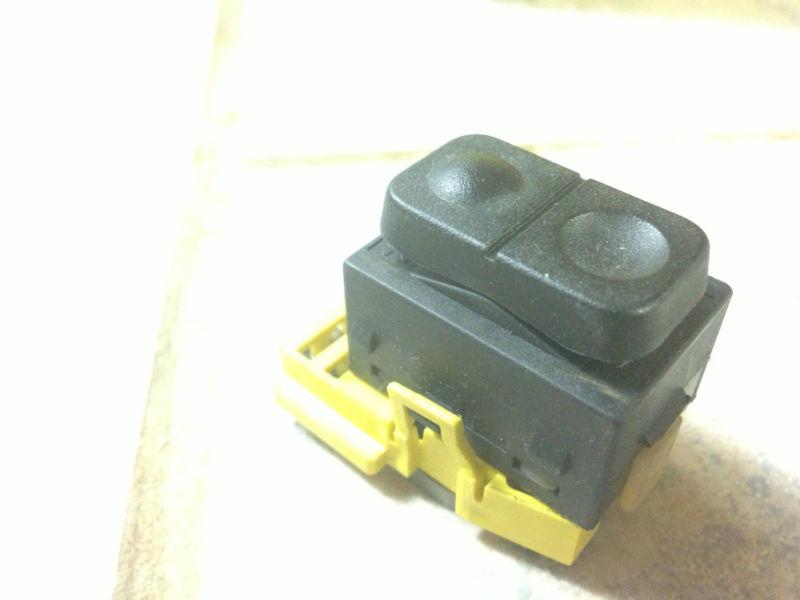 Sell 19951999 Dodge neon Sunroof buttons. OEM. Work in Akron, Indiana