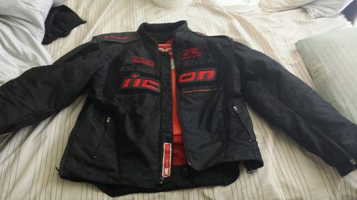Large black/red icon gsx-r motorcycle jacket