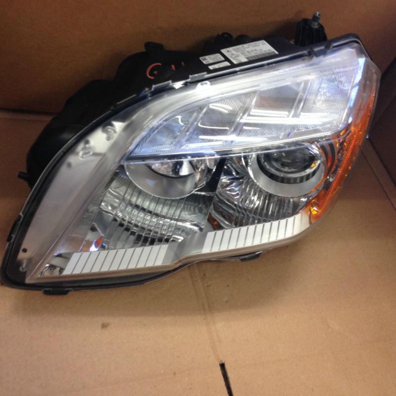 Sell 2010 2011 2012 Mercedes GLK 350 W204 LH DRIVERS HEADLIGHT HALOGEN