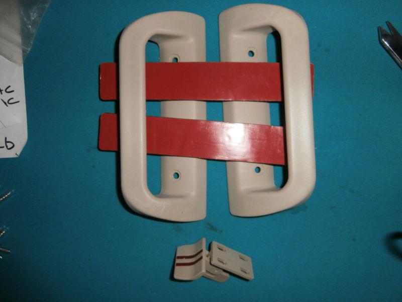 *new dometic refrigerator/freezer door handle kit 293 22 66-03 rmxx models