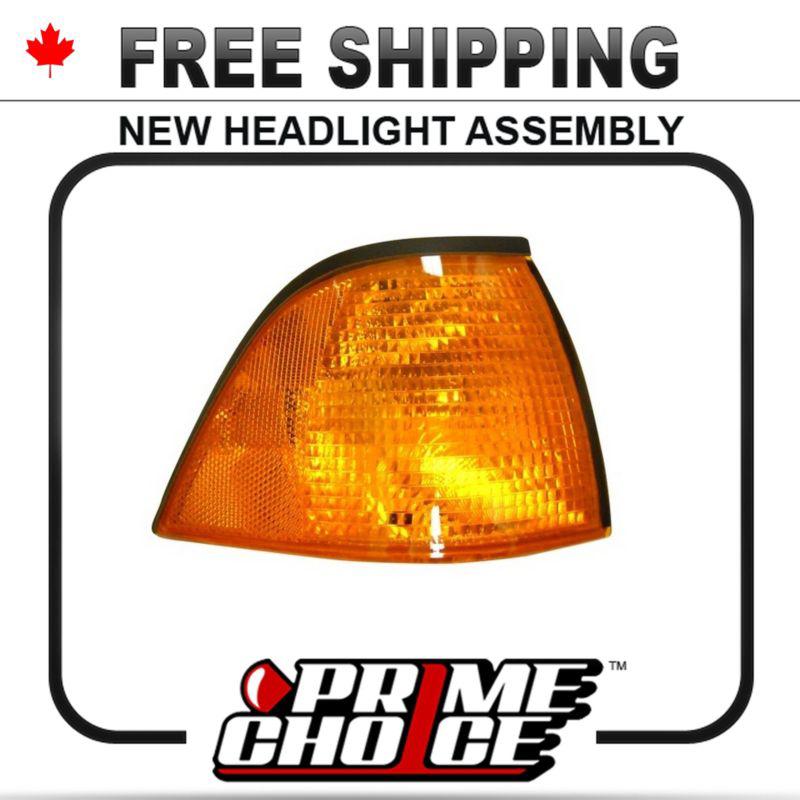 Sell TURN SIGNAL LIGHT/PARKING LAMP CORNER ASSEMBLY FOR RIGHT HAND