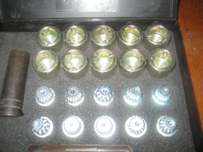  bentley  lug nut wheel locks keys assortment.  set of 20 , wt10093