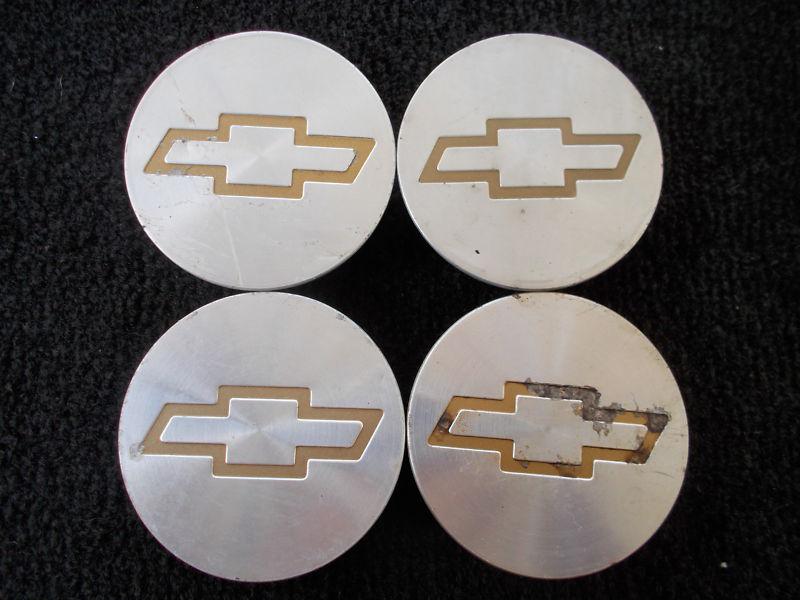 Sell 95 96 97 98 99 00 01 02 03 Chevy S10 Blazer alloy wheel center cap