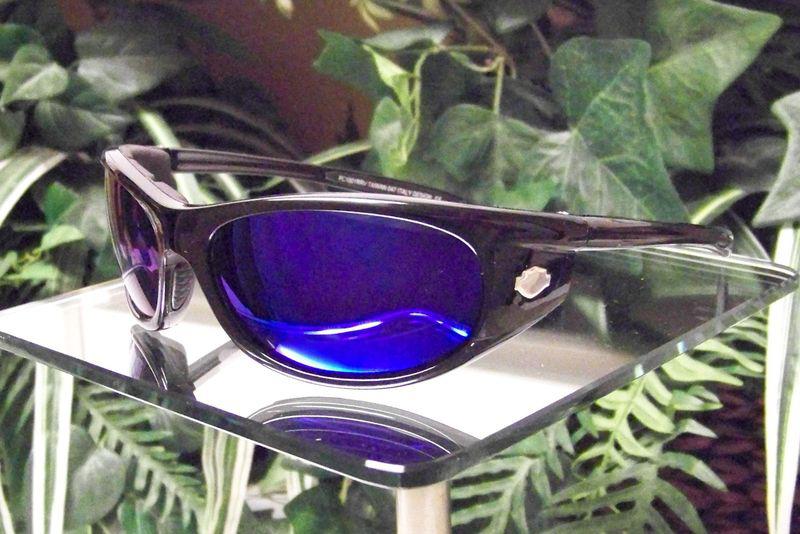 Motorcycle riding padded biker sunglasses hd black frame with ice blue lenses