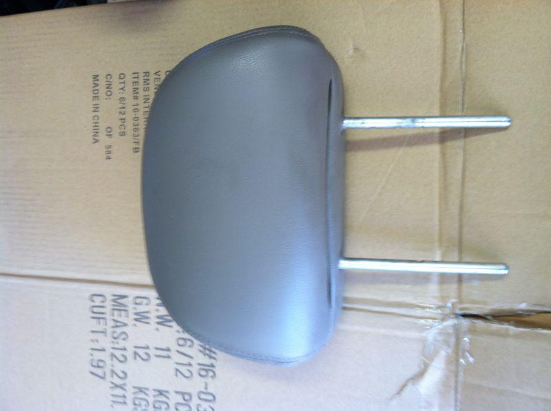 Sell 0107 FORD ESCAPE/MARINER/TRIBUTE REAR SEAT VINYL HEADREST...TAN