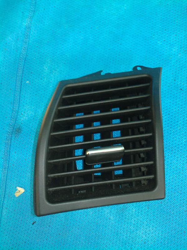 Mercedes w140 air vent left side dash 1408300154