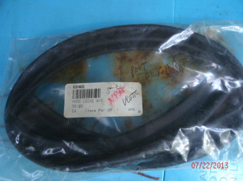 1958-62 chevy corvette c1 hood ledge weatherstrip / seal