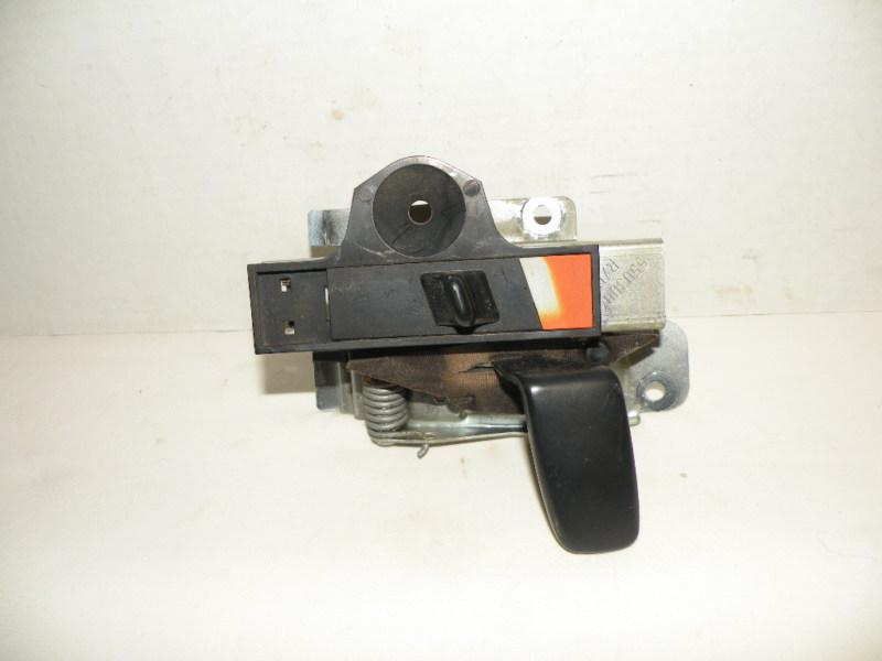 1993-1998 jeep grand cherokee right inside door handle  oem 55030042  #2511