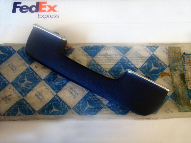 Mercedes Benz W123 arm rest armrest NEW OEM 200 230E 280E 230CE 300TD 250 230 E , US $139.00, image 2