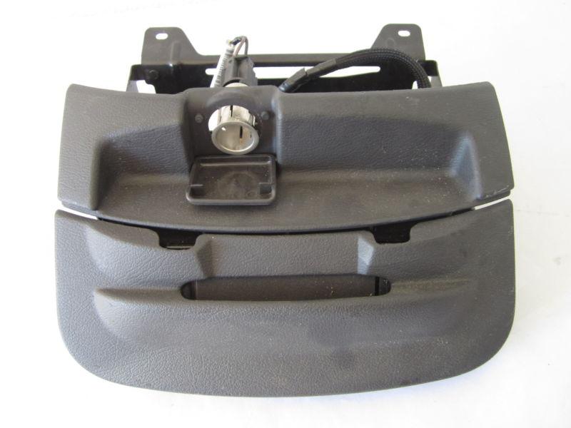Ford crown victoria ashtray / cupholder unit charcoal grey 03-12 cvpi p71 p7b