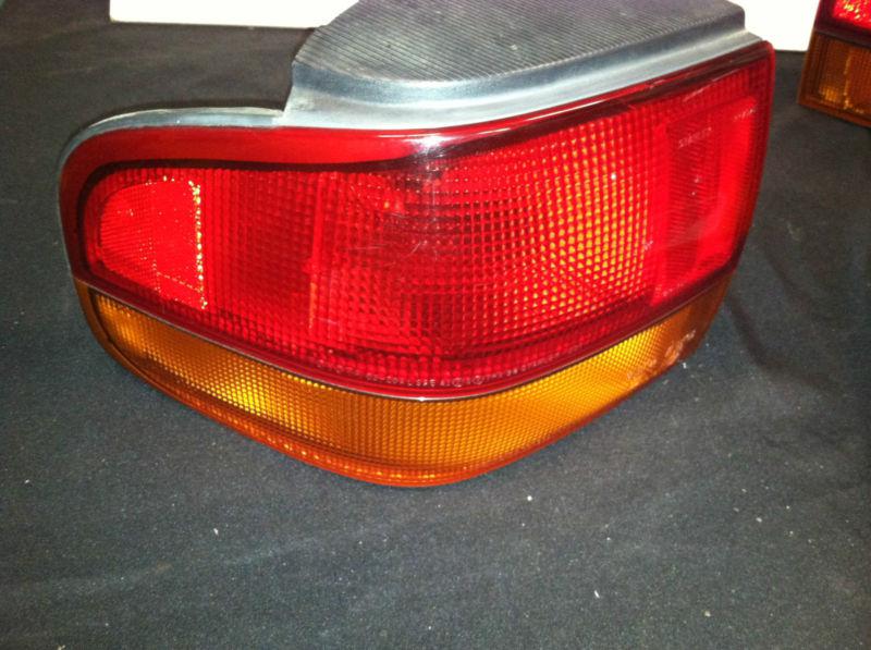 1992-1996 92 93 94 95 96 toyota camry sw station wagon outer tail light left 